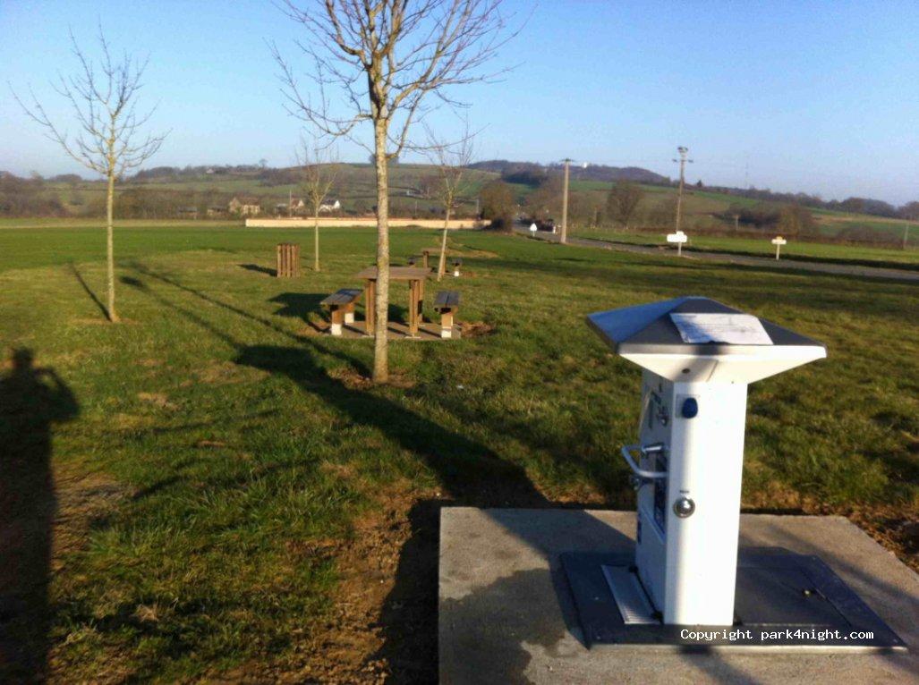 Humbligny Motorhome Aire - Foto 6