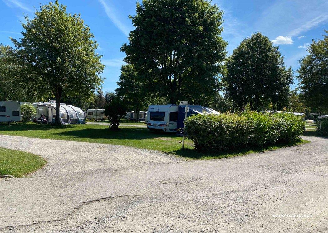 Wohnmobilstellplatz ohne Ver- und Entsorgung - Foto 2