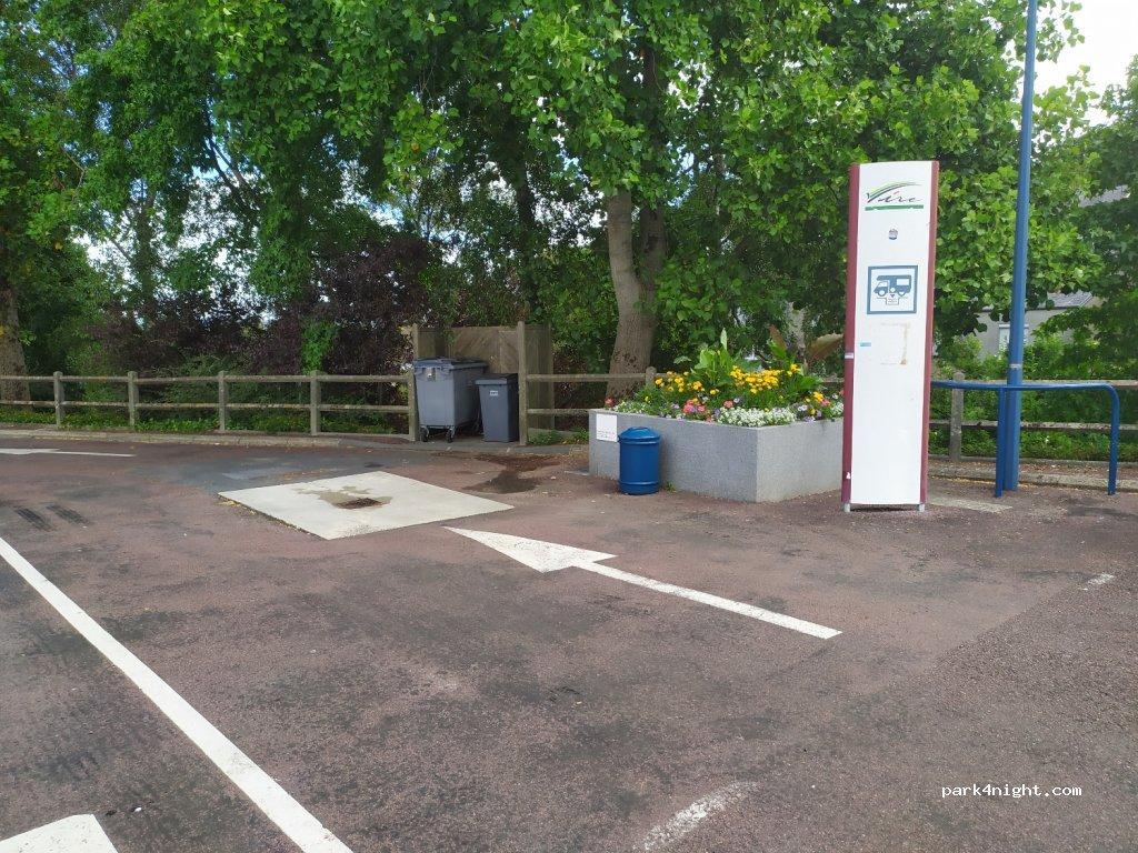 Aire de services camping car gratuite - Foto 2