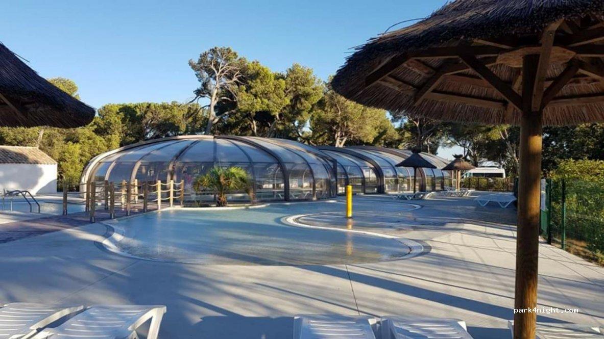Avignon Camping Park ***