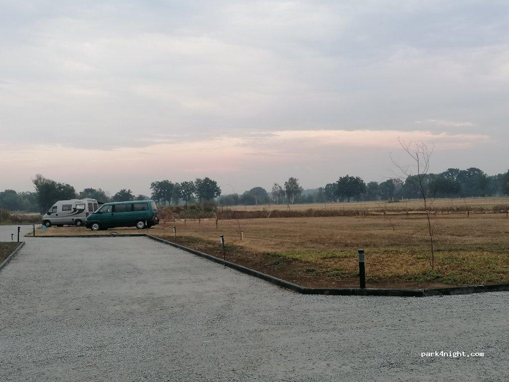 Wohnmobil-Oase-Berlin - Foto 7