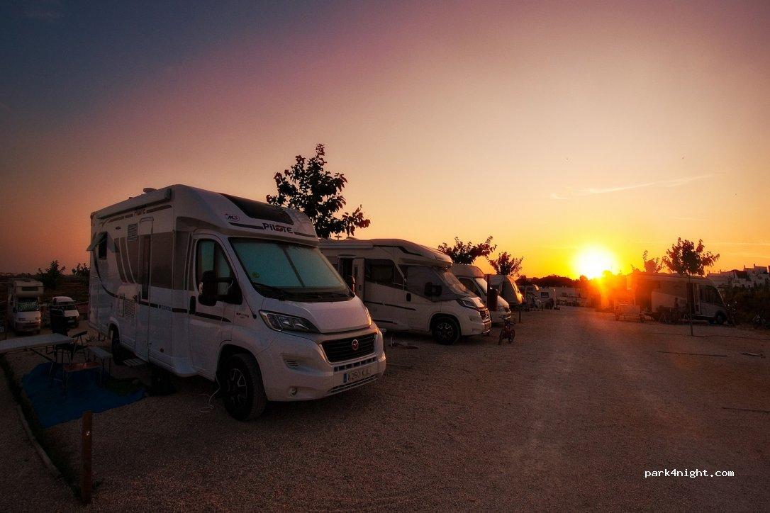 Parking Autocaravanas Low Cost Area Camper - Foto 7