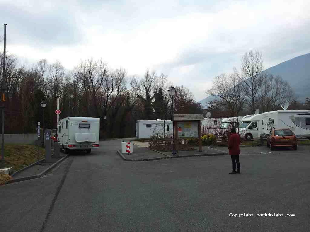 Aire de Camping-Car communale du Bourget du lac - Foto 6