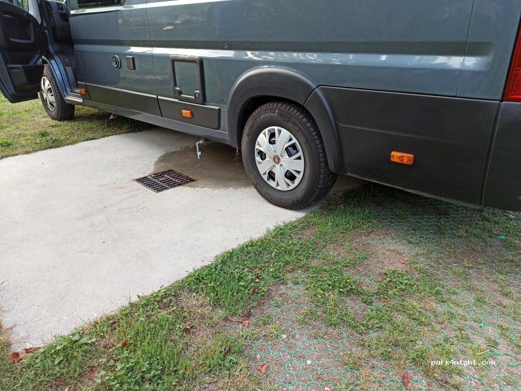 Area Sosta Camper - Pont Canavese - Foto 6