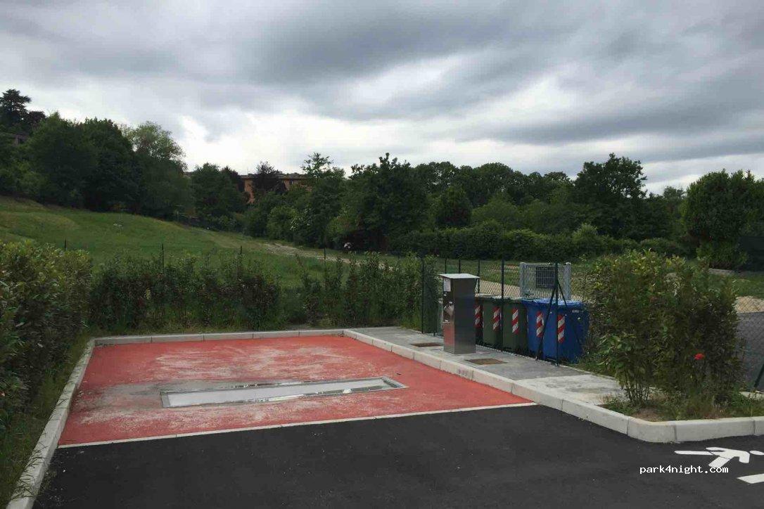 Area Sosta Camper - Tavernola - Foto 4