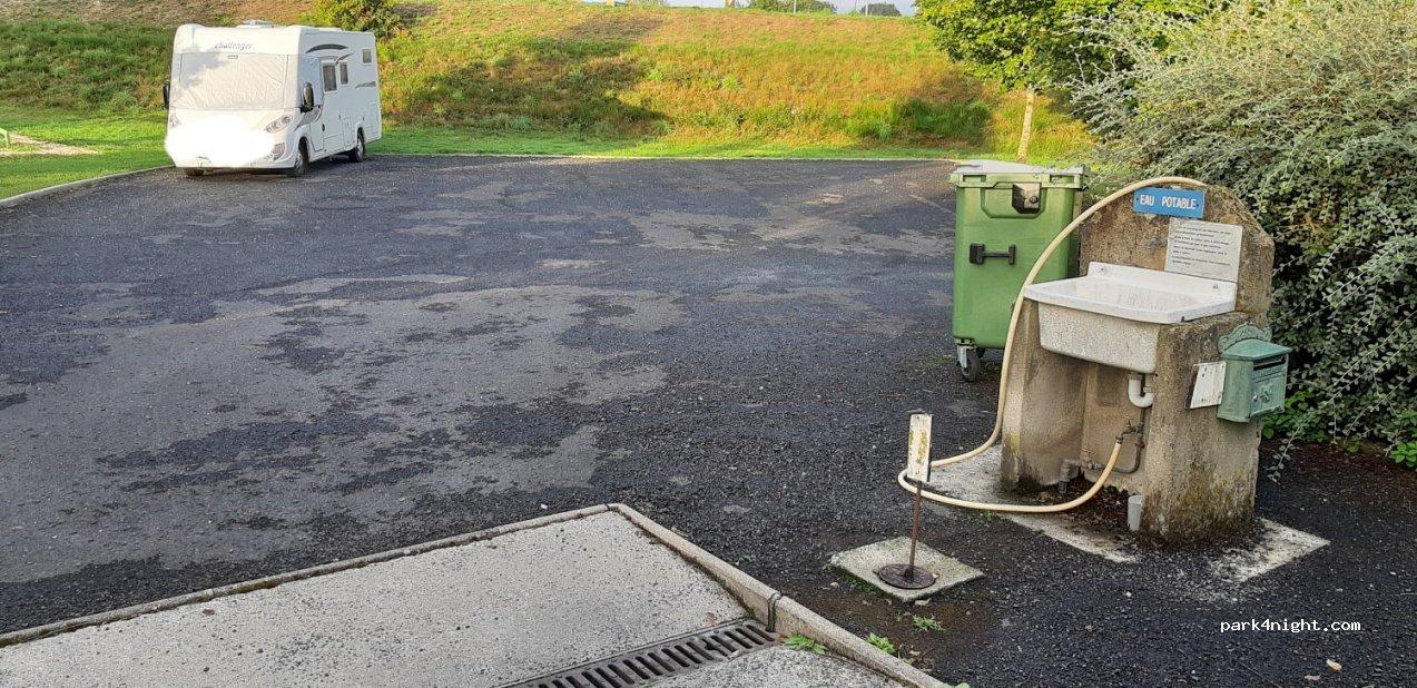 Aire de camping-car MONTEZIC