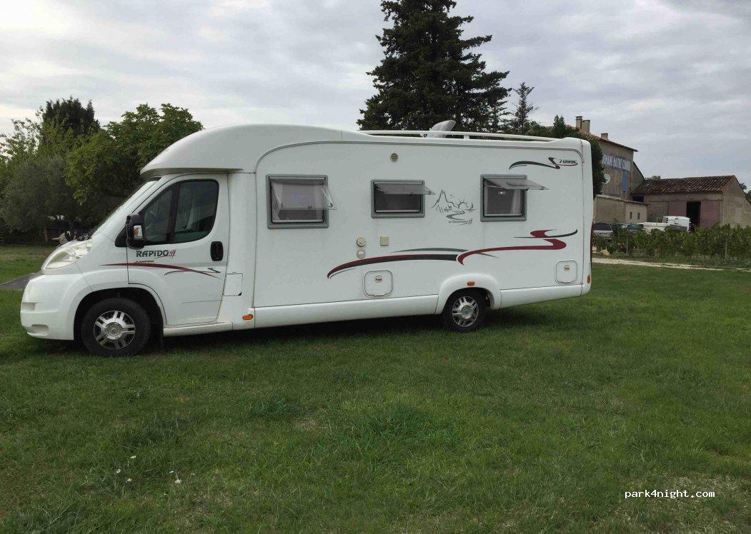 Aire de camping-cars - municipale - gratuite - Foto 2