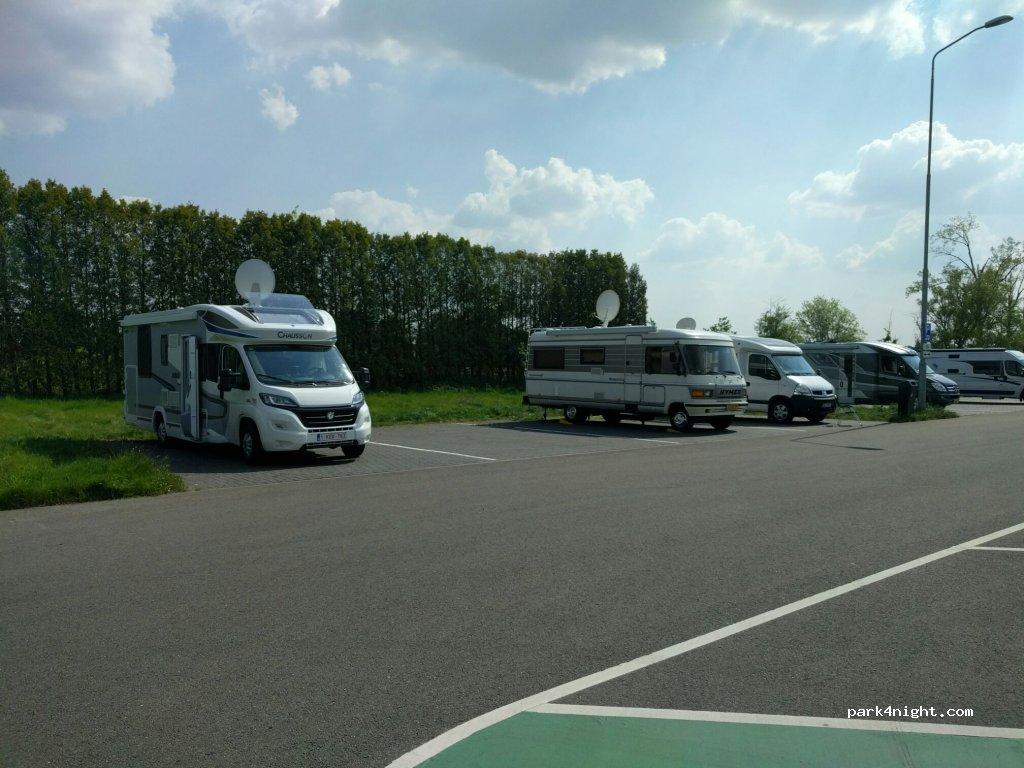 Camperplaats Eindhoven - Foto 2