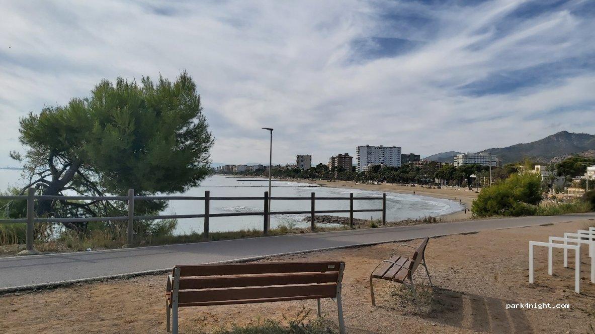 ÁREA DE AUTOCARAVANAS de Benicasim. - Foto 3