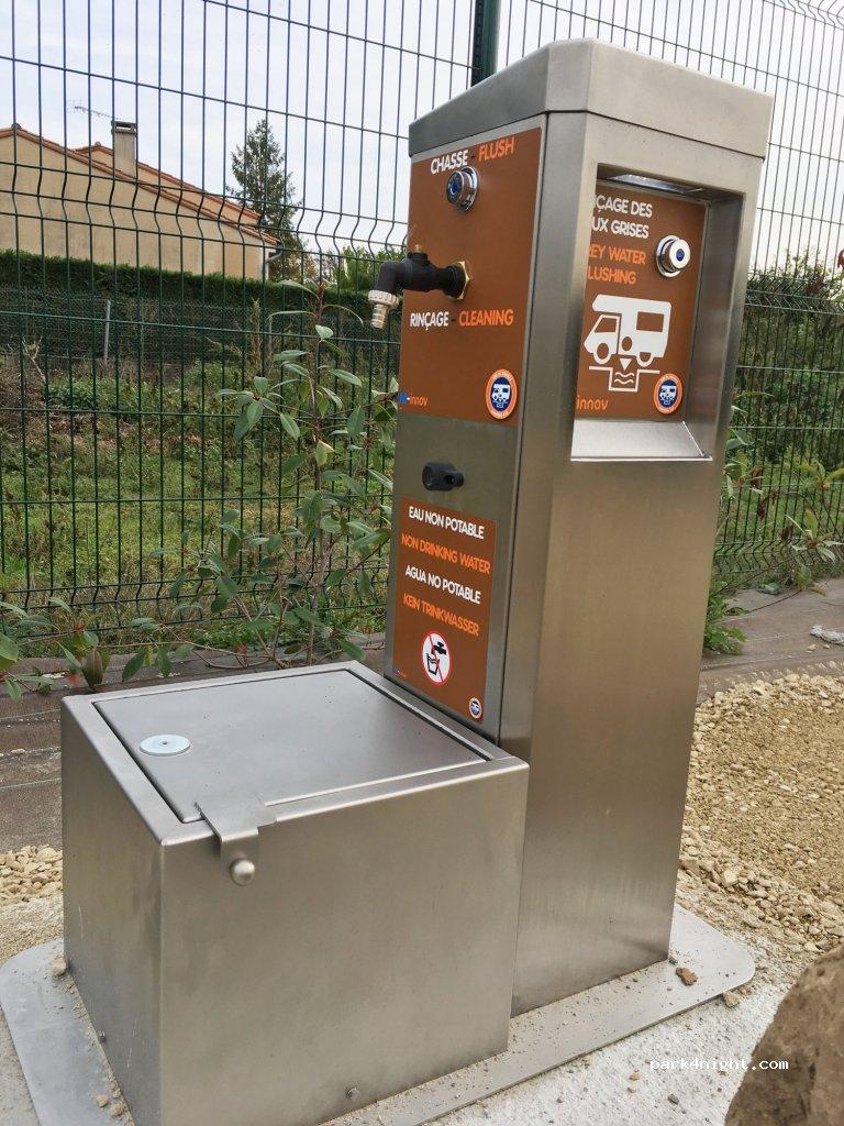 Aire de Camping-Cars "CampingCarNight des Pommiers" - Foto 5