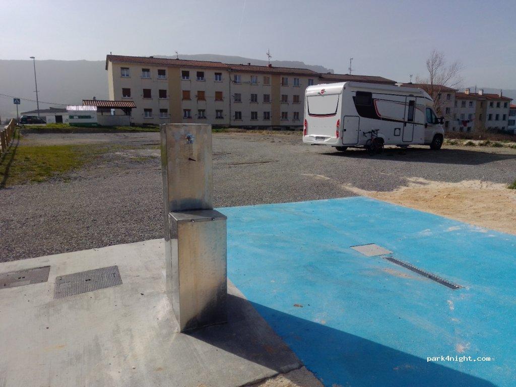 Área de Servicio para autocaravanas de Echarri-Aranaz. - Foto 6