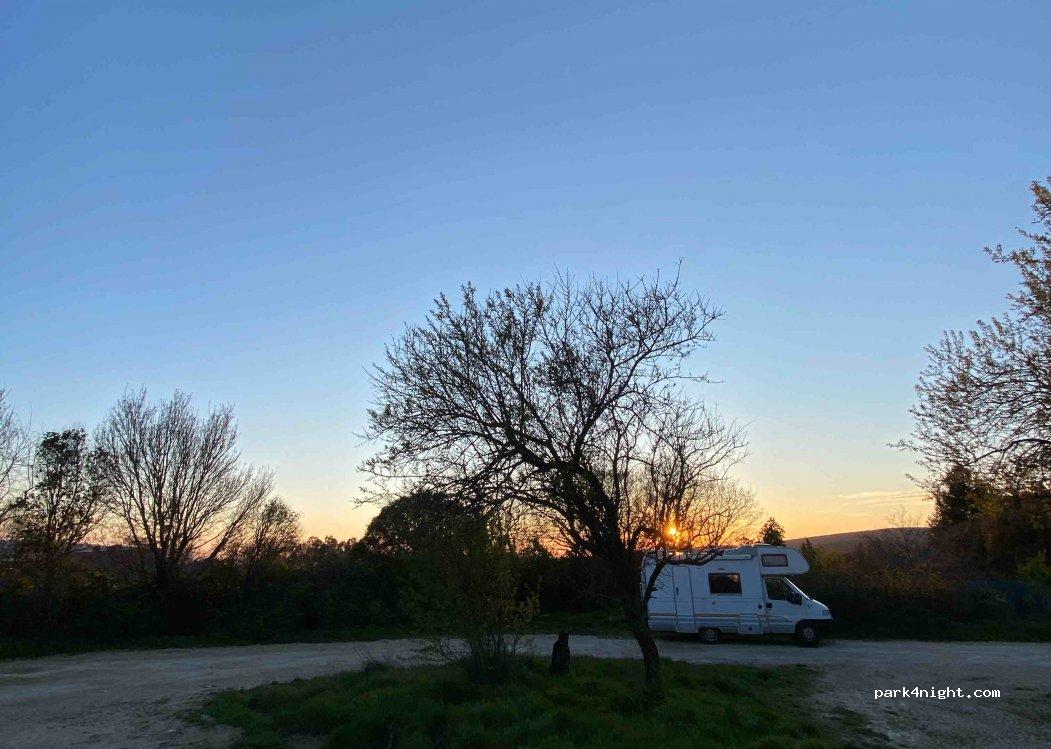 Area Camping Car Gordes - Foto 4