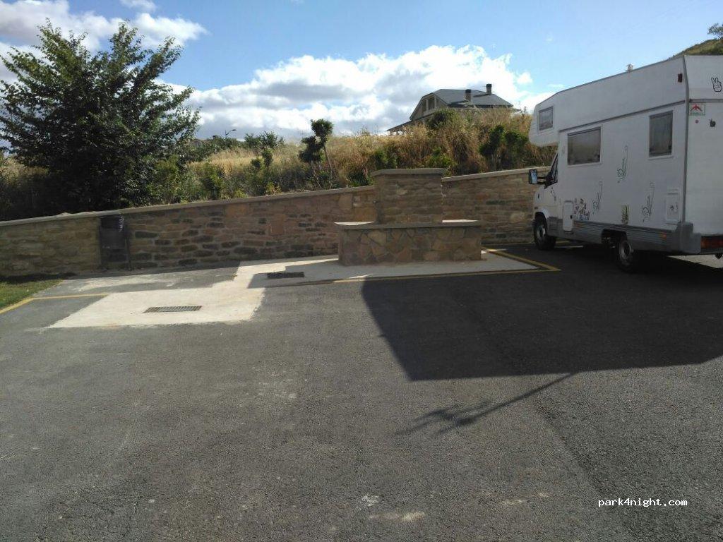 ÁREA DE SERVICIO PARA AUTOCARAVANAS de Arróniz. - Foto 2