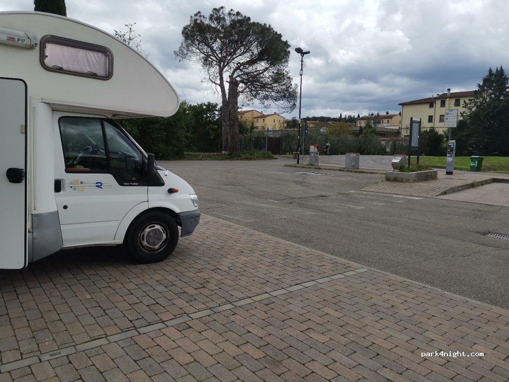 Area Camper Attrezzata - Foto 4