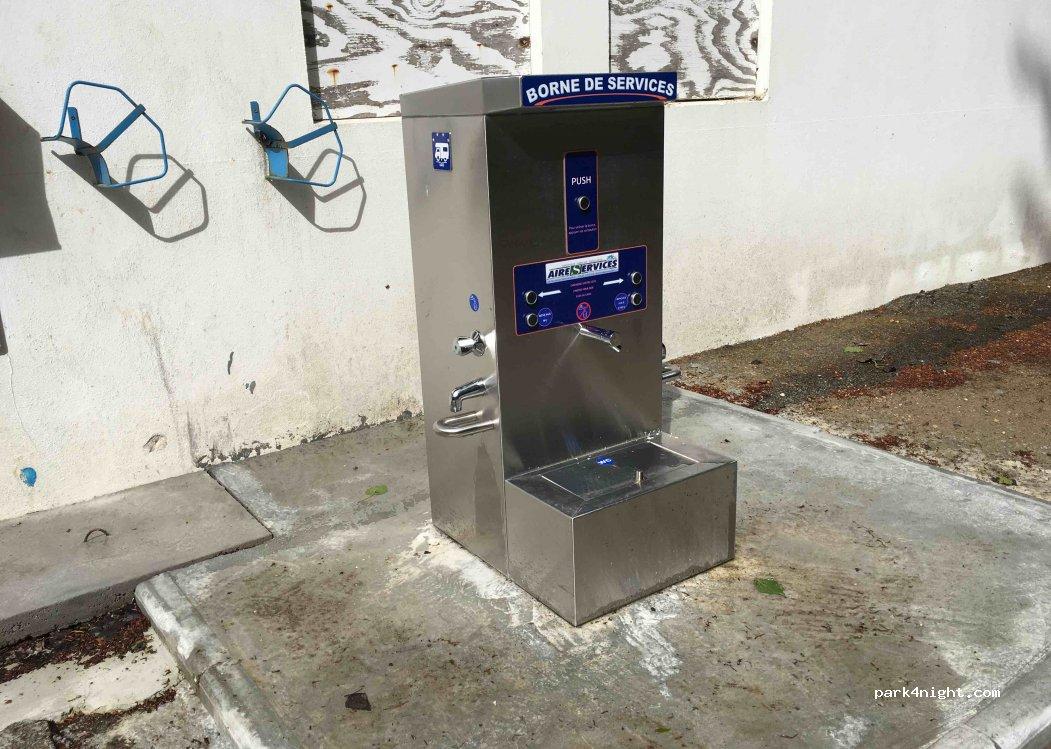 Aire de camping-car Riantec - Foto 7