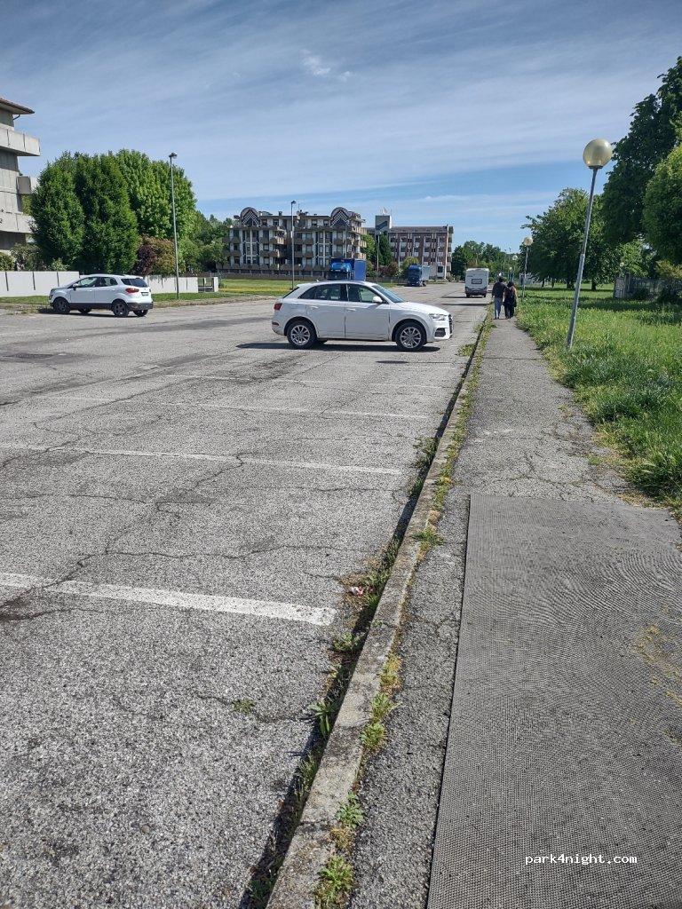 Area Sosta Camper Castrocaro Terme - Foto 4