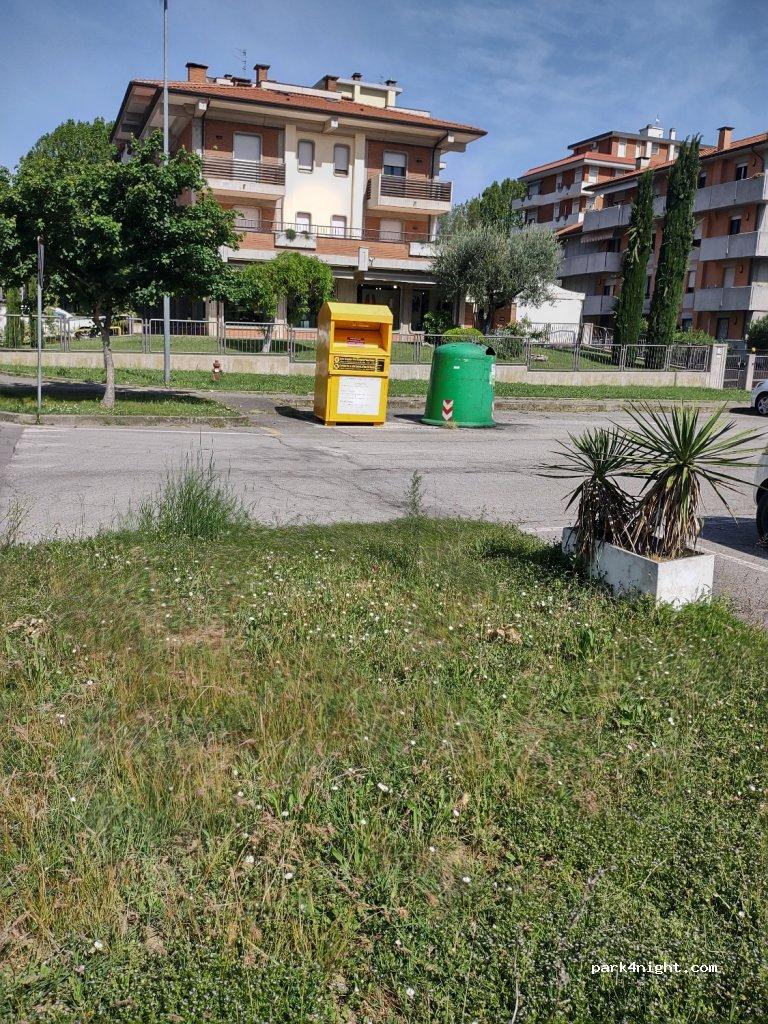 Area Sosta Camper Castrocaro Terme - Foto 3