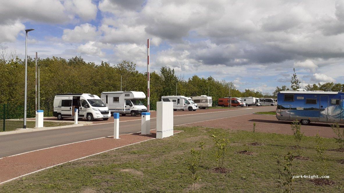 Wohnmobilstellplatz "Tor zur Stadt Erfurt" - Foto 2