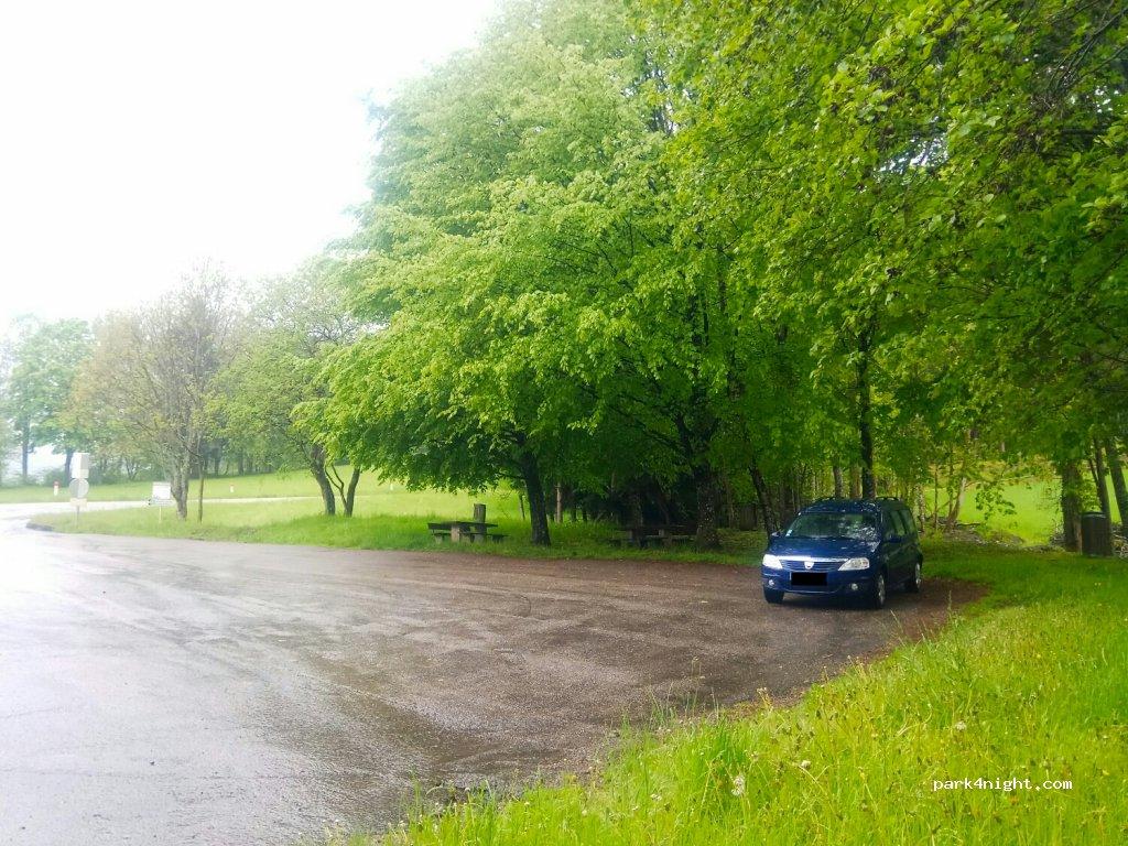 AIRE DE STATIONNEMENT CAMPING CARS 68380 Sondernach - Foto 2