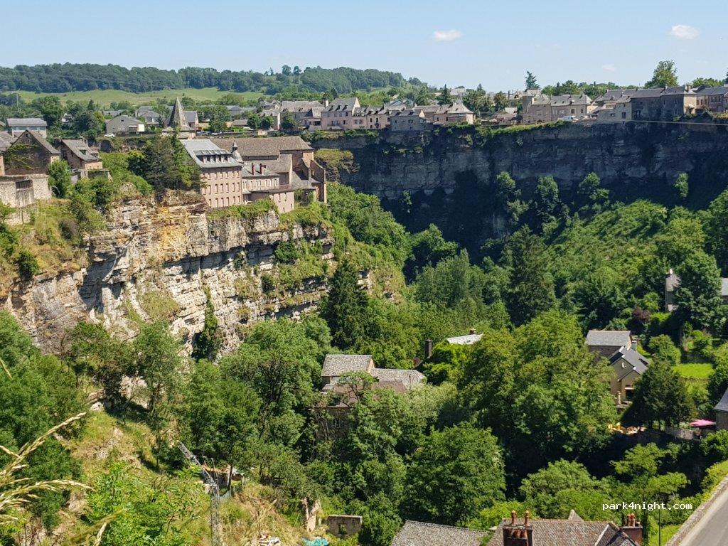 Aire Camping Car Bozouls - Foto 2