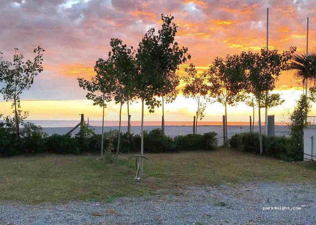 Area camper Il Peperoncino - Foto 2