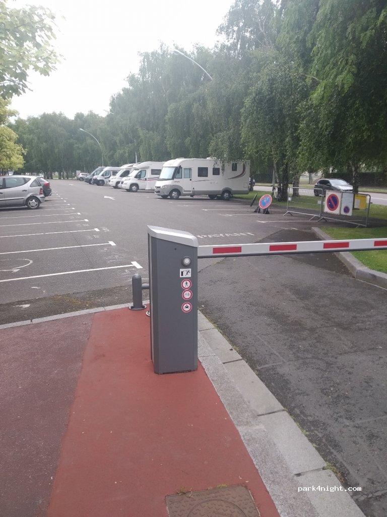 Parcheggio Camper Area Sosta - Foto 7