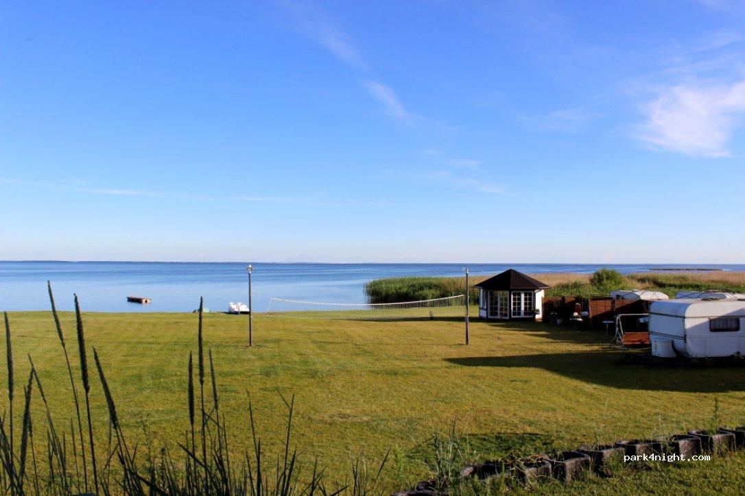 Wohnmobil Stellplatz am Bahnhof - Foto 5