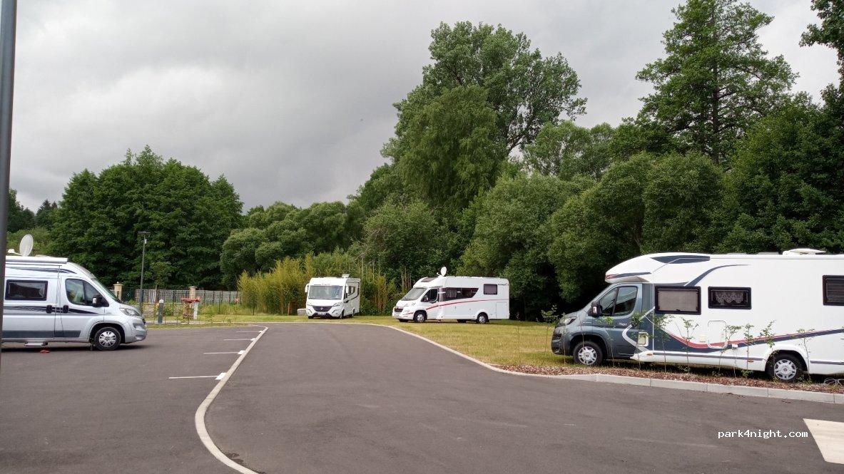 Aire de camping car ETIVAL CLAIREFONTAINE - Foto 5