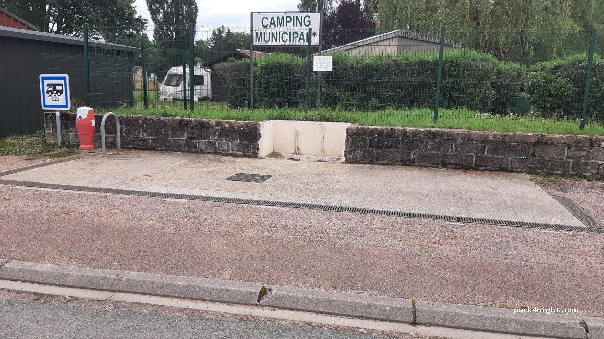 Camper service plek Moulins-Engilbert - Foto 4