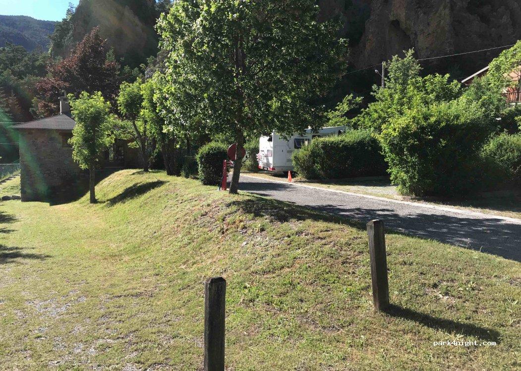 Aire de camping-cars de Valberg le Lagopède - Foto 3