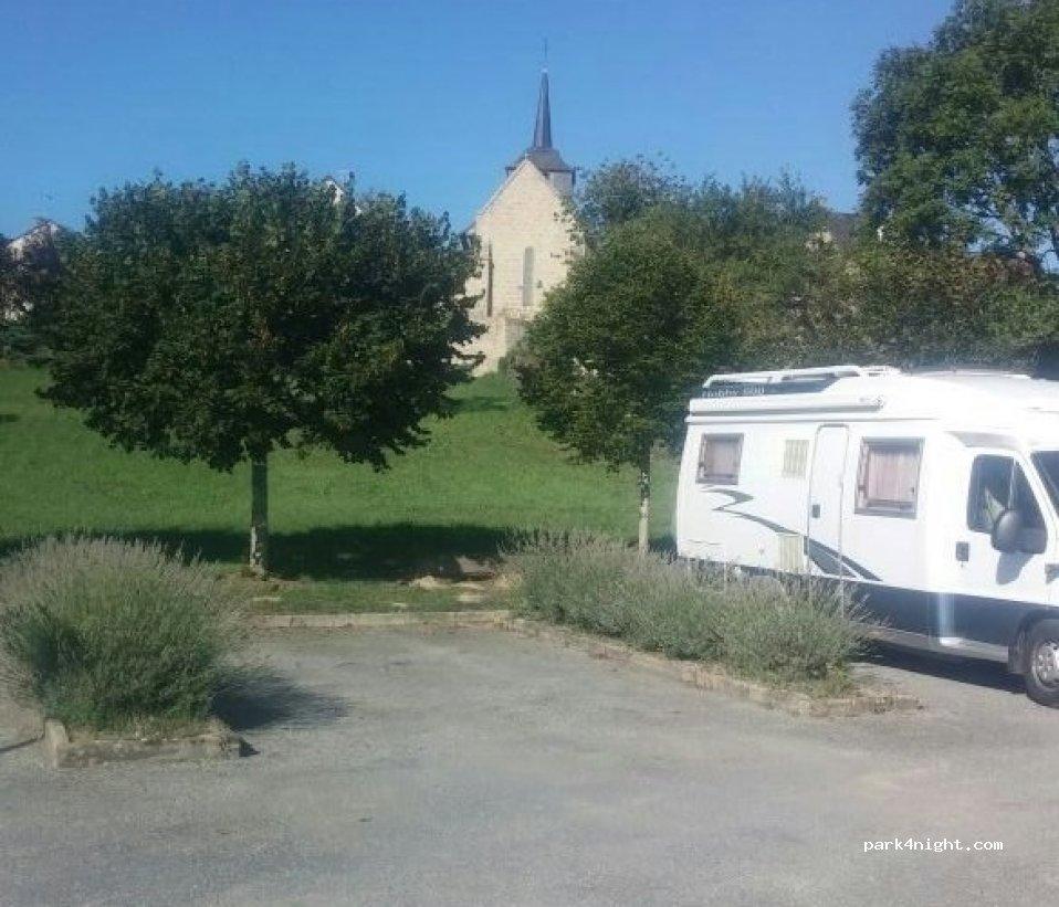 Cressat Aire camping-car