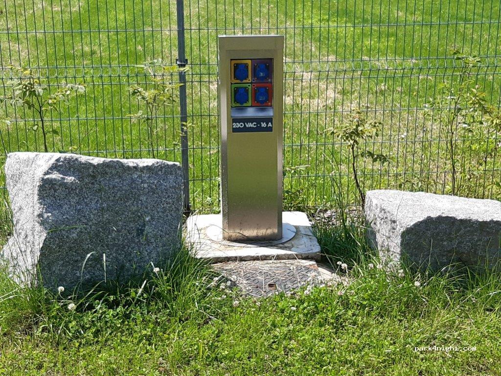 Aire de Services Camping Cars 88210 Senones - Foto 5