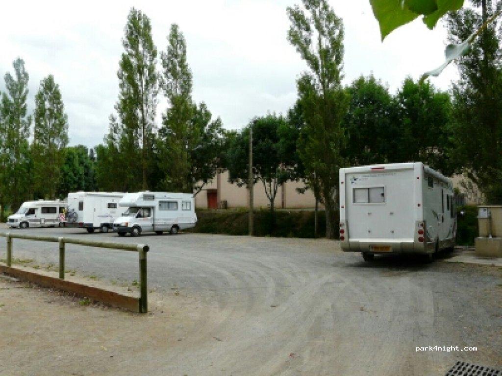 Aire de camping-car ARVIEU