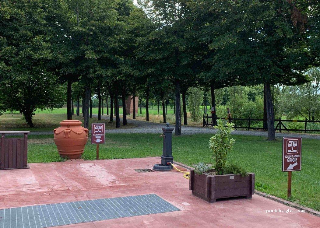 Area Sosta Camper 15040 Occimiano AL - Foto 6