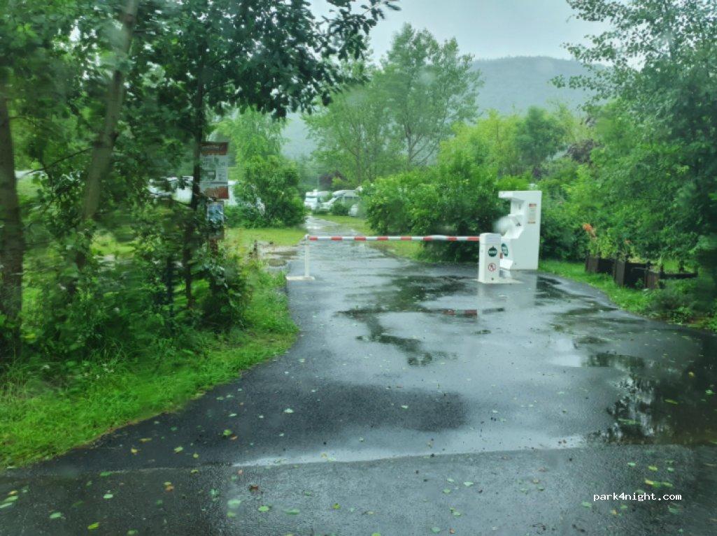 Aire de camping-car Domaine du Lac