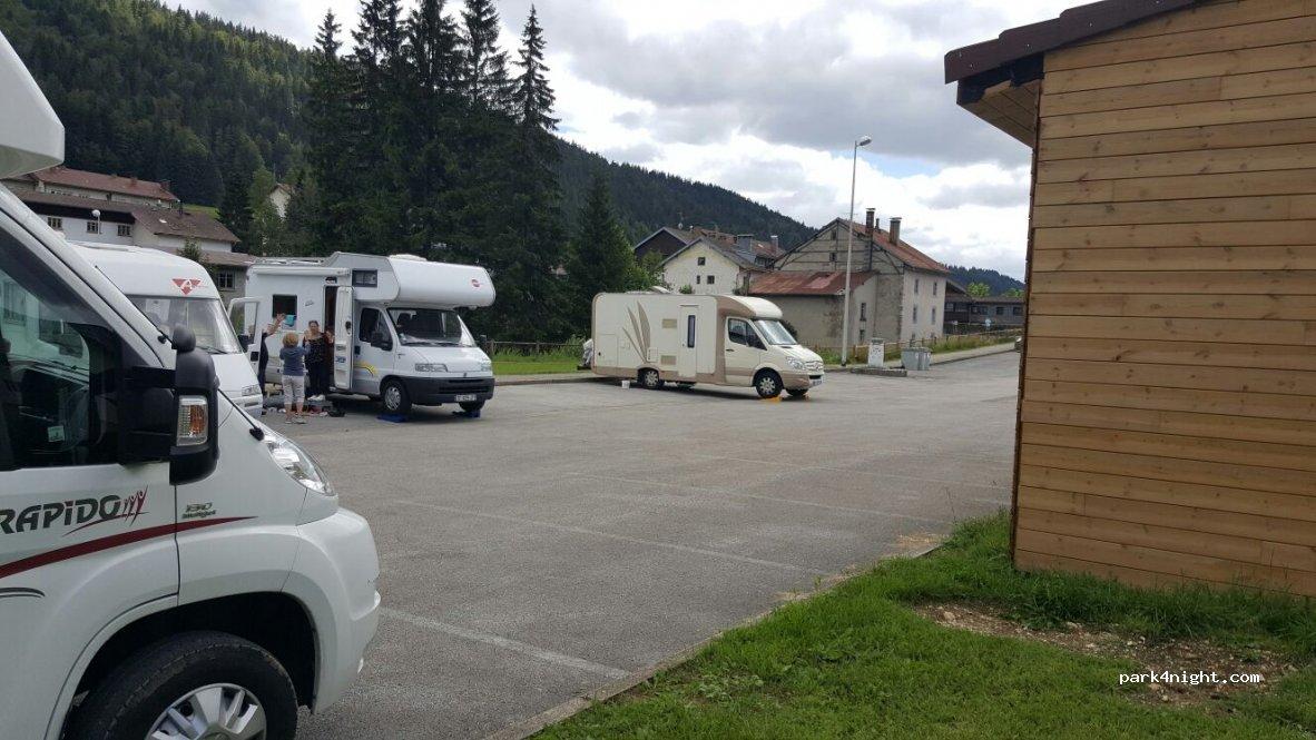 Área de autocaravanas La Eglantina - Foto 2