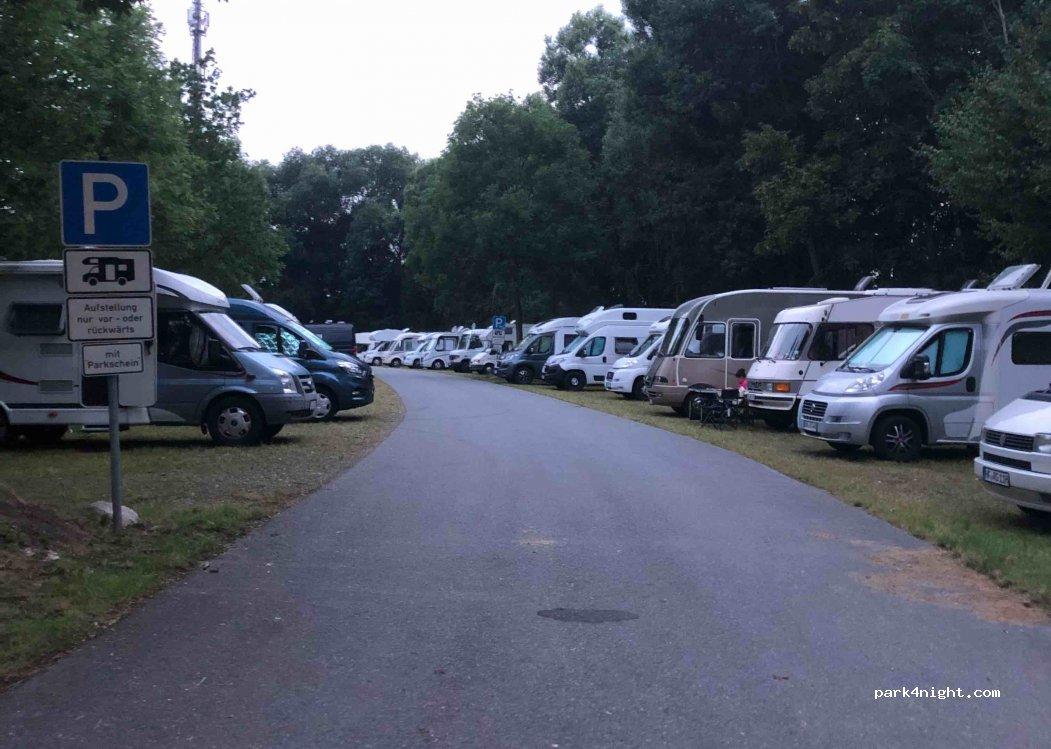 RV Parking Am Vogelpark - Foto 3