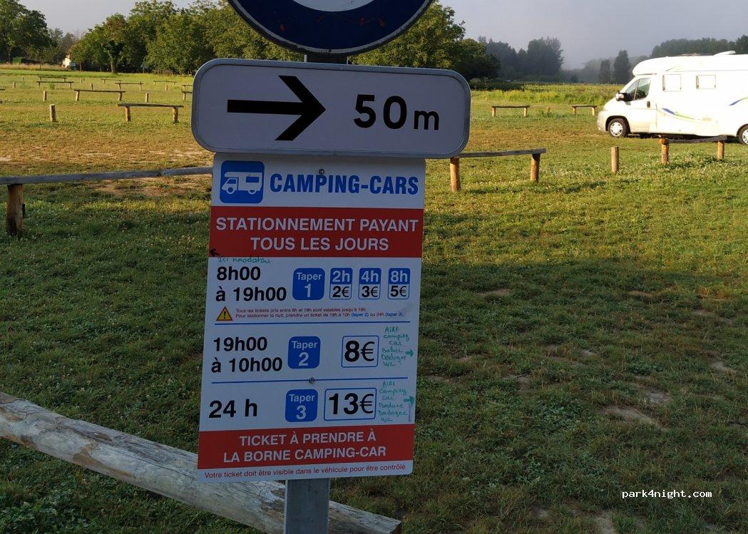 Aire Communale - La Roque Gageac - Foto 4