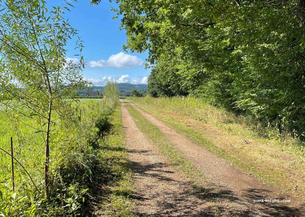 Wohnmobil- und Wohnwagenstellplatz 8471 Unterschwarza - Foto 2