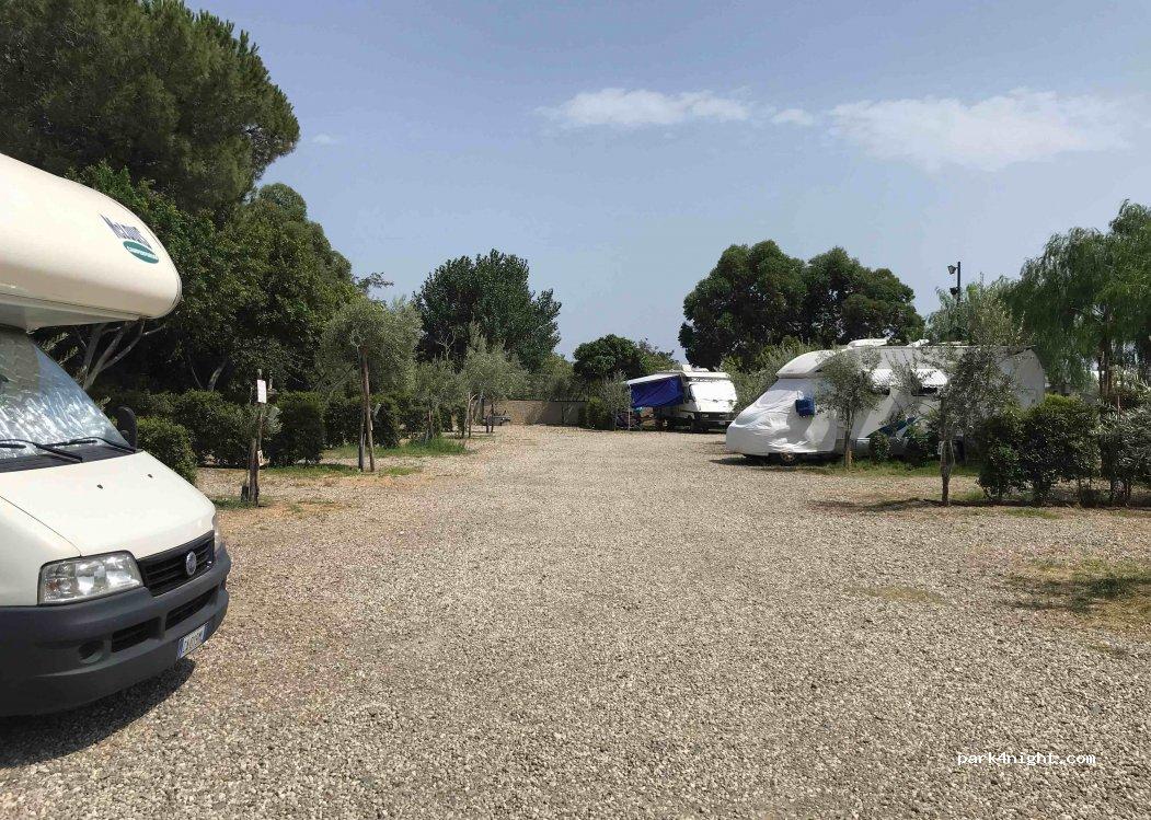 Triscell Area Attrezzata Camper - Foto 2