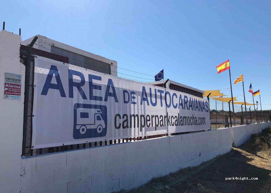 Área de Autocarabanas Camper Park Calamocha - Foto 4