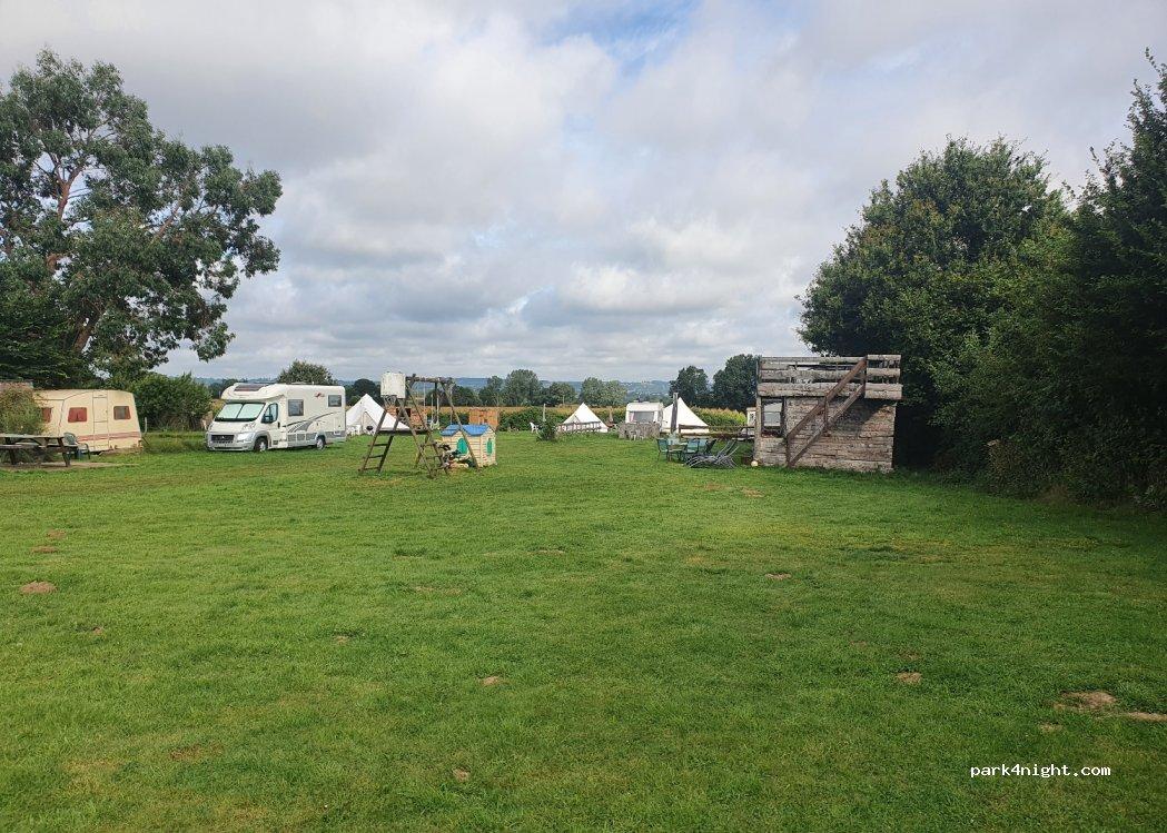 Aire de services camping-cars 14380 Noues de Sienne - Foto 3