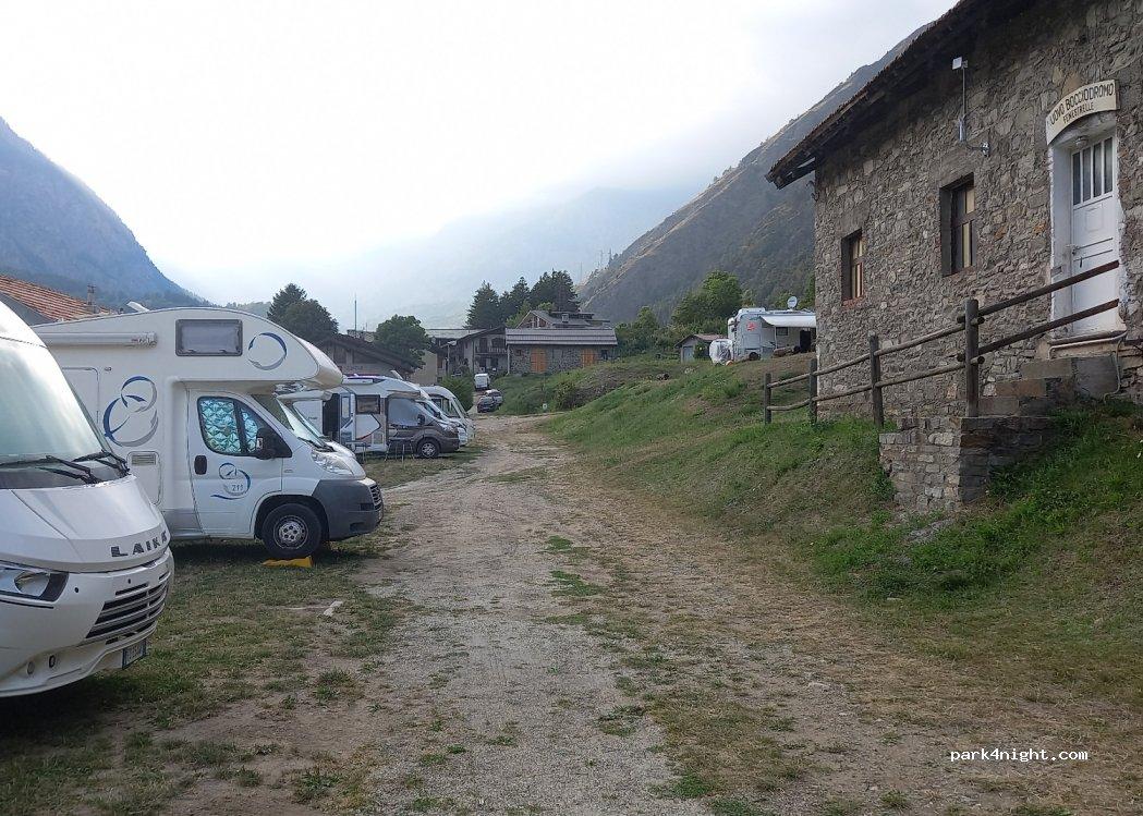 Area Sosta Camper - "le Casermette" - Fenestrelle - Foto 3