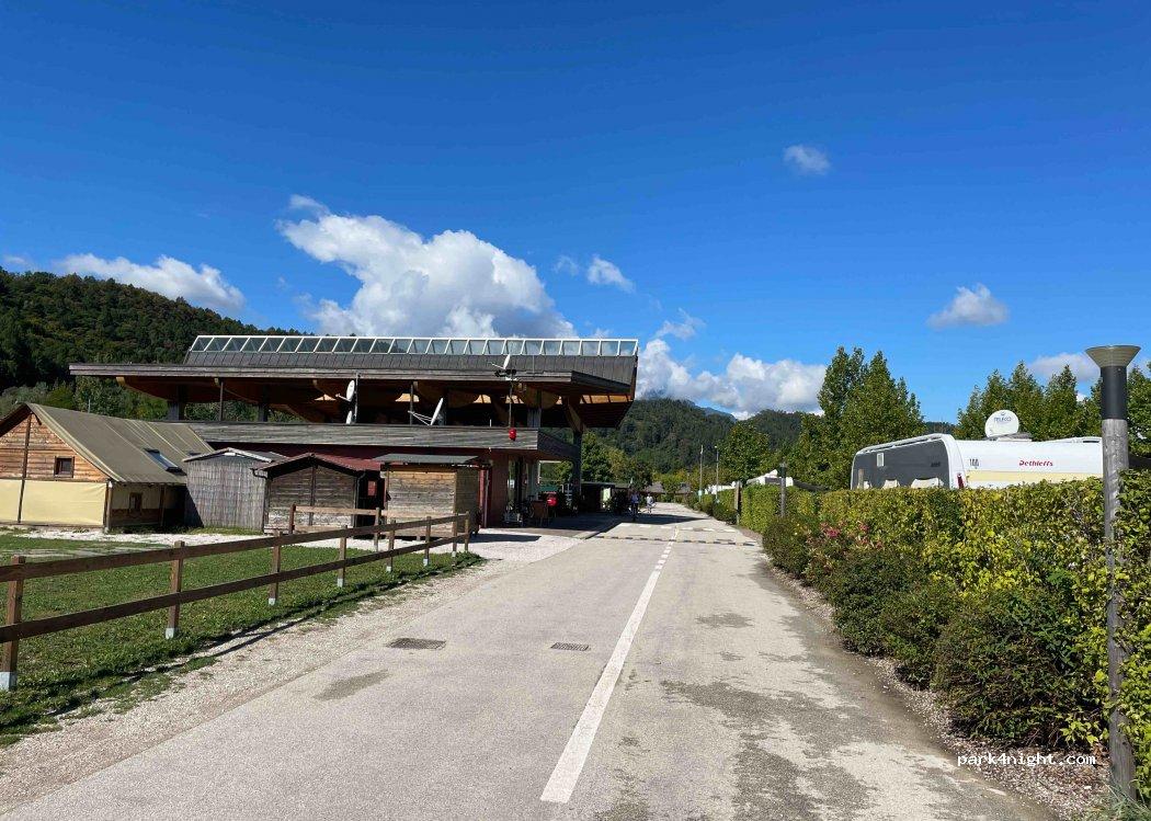 Camping Lake Levico Village - Foto 7