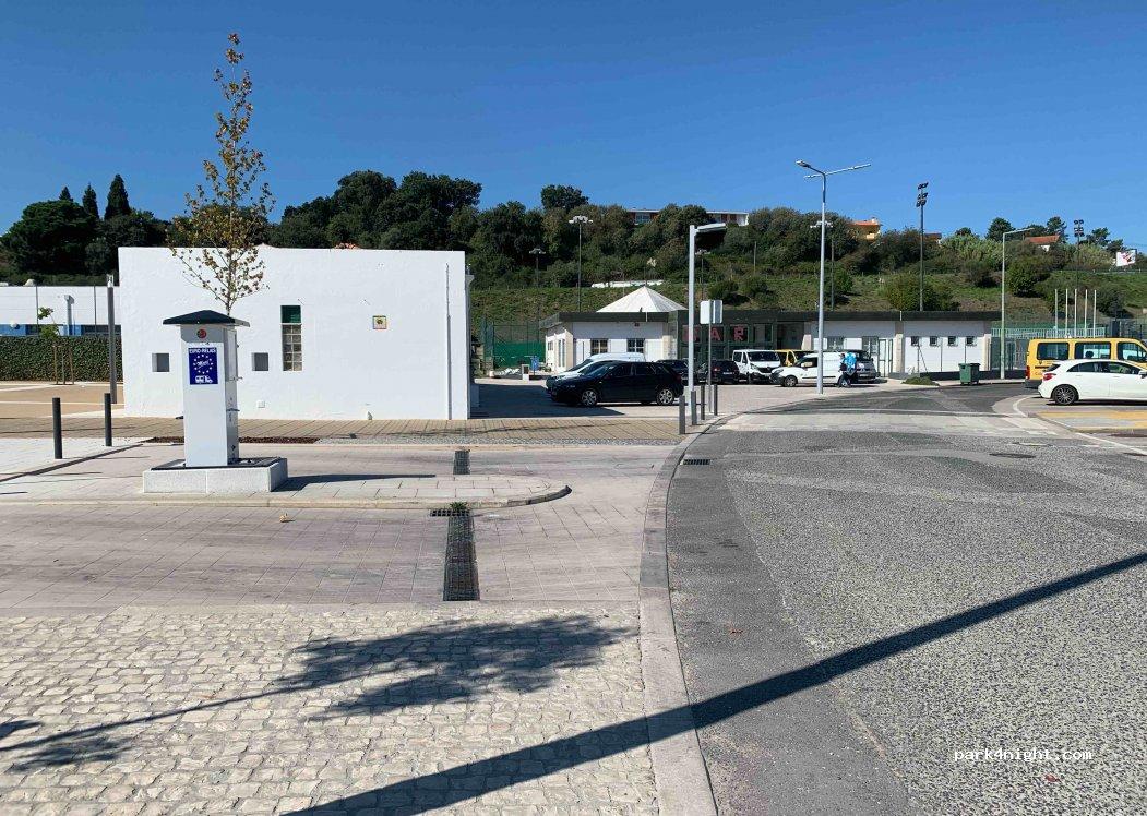 Area di sosta camper Batalha - Foto 5