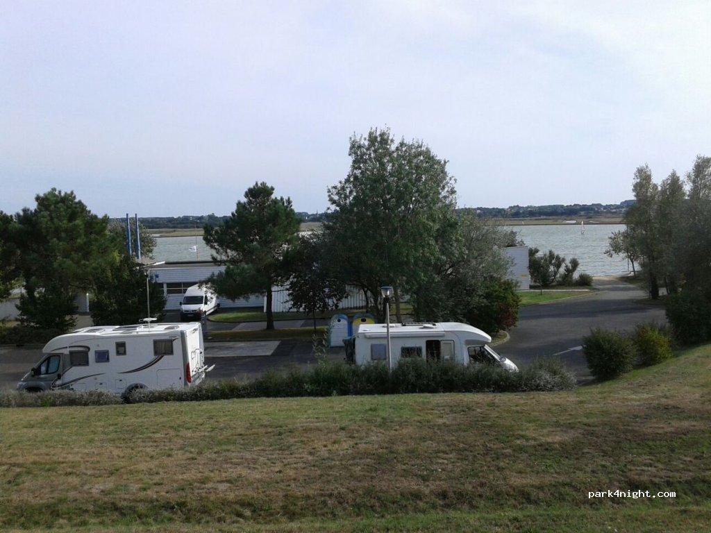 Aire campingcar park - Foto 7