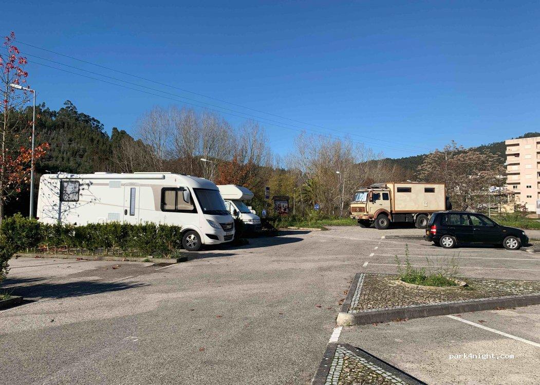 Área de Autocaravanas Miranda do Corvo - Foto 2