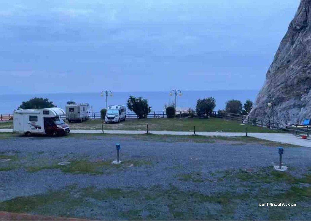 Area sosta camper Kava - Foto 2