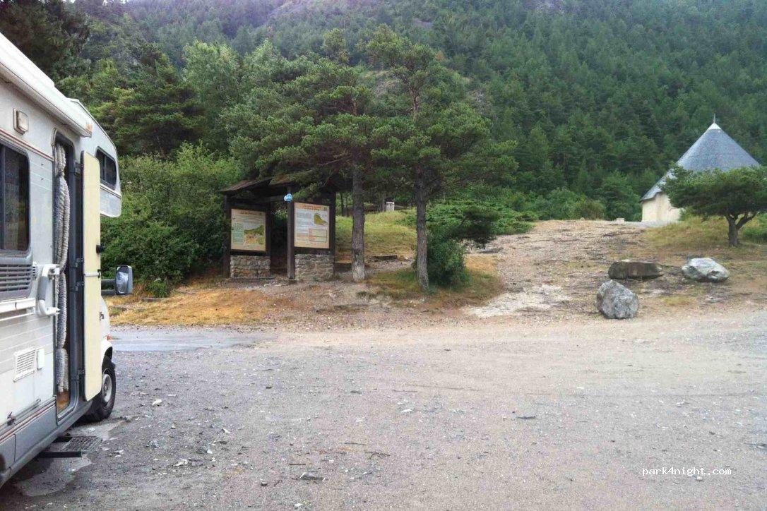 aire de camping car Risoul - Foto 2