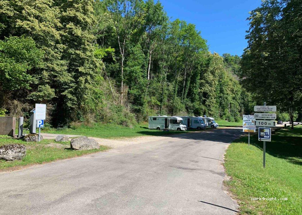 Aire Camping-Car 24h, Passionnés Nautique - Foto 4